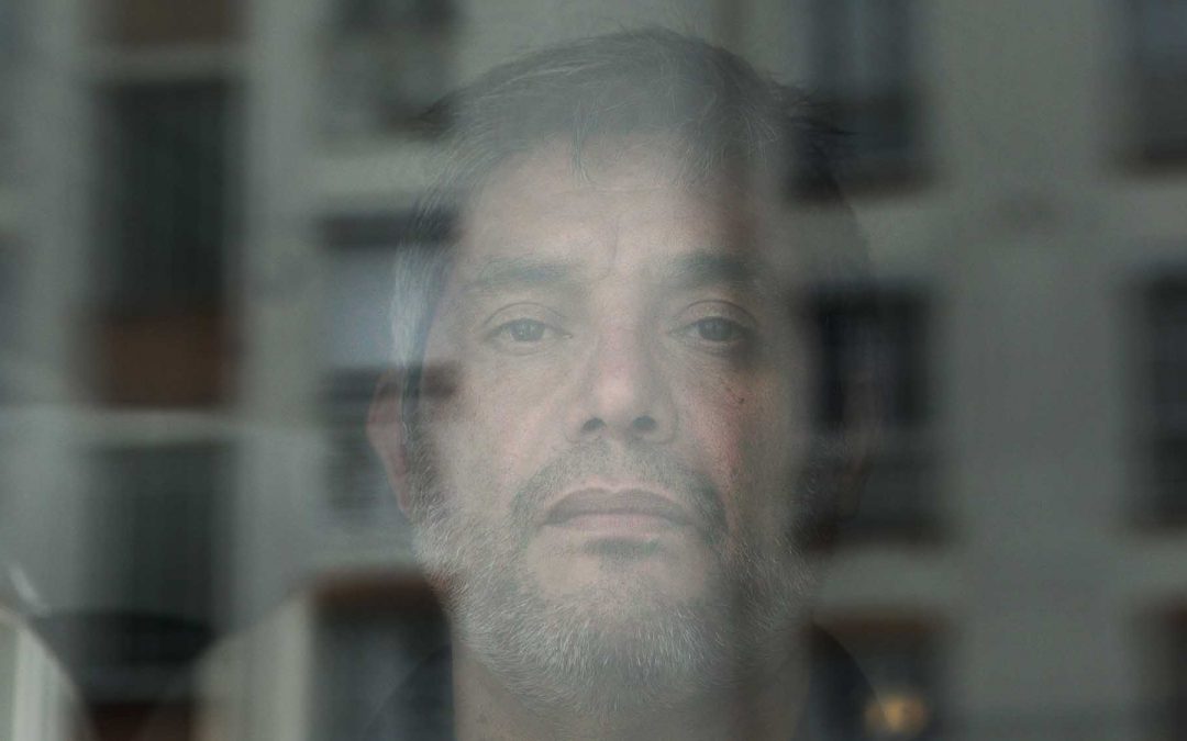 Poéticas del fugitivo: desaparición y reminiscencia en El Negro, de Sergio Castro San Martín
